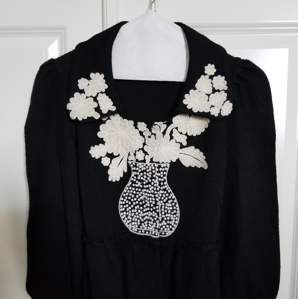 Anthropologie Leffsdottir Heirloom Vase Sweater